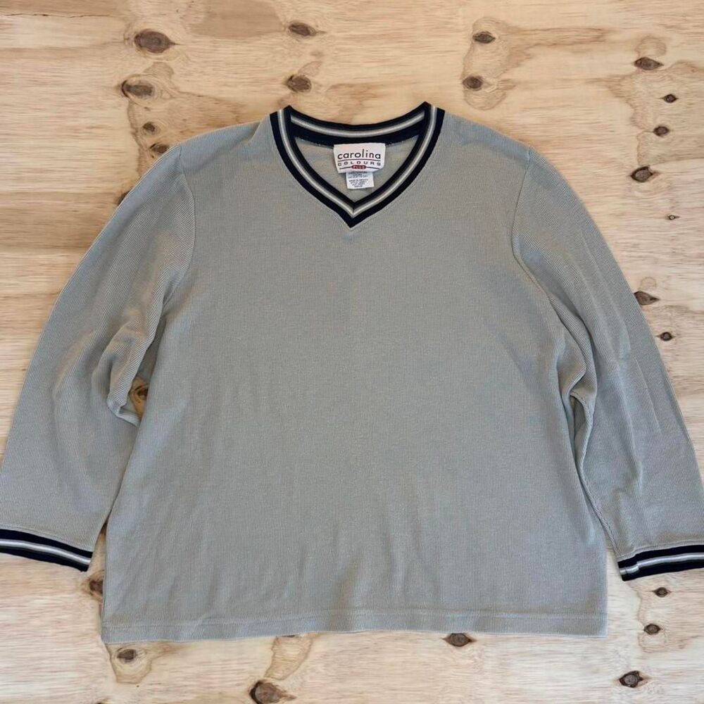 Carolina Women's Green and Grey Jumper
